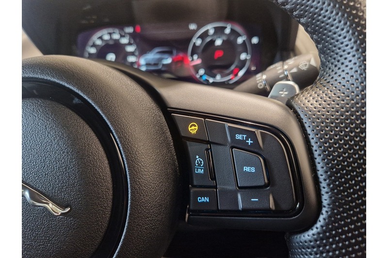 Used Jaguar F-Type for sale - 77932626: Photo 6