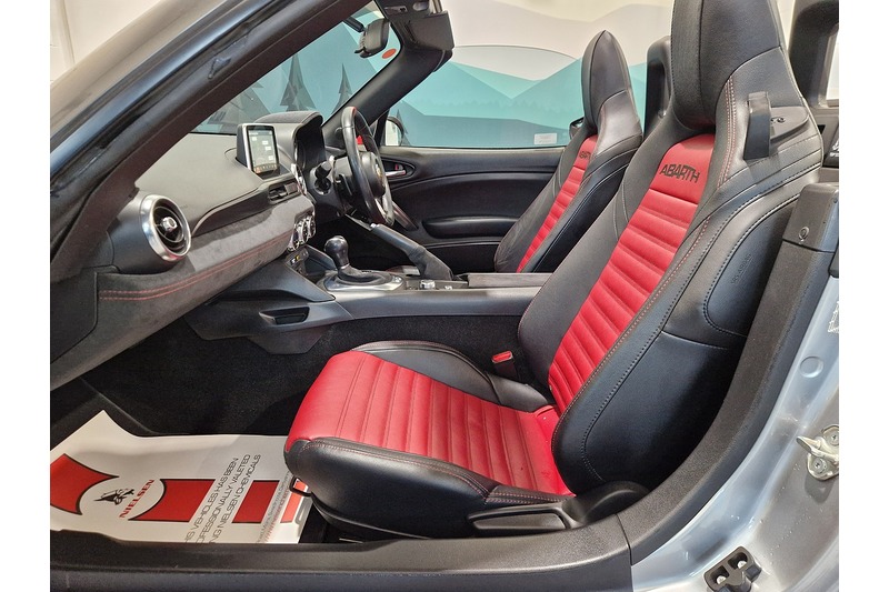 Used Abarth 124 Spider 2018 for sale - 77247339: Photo 46