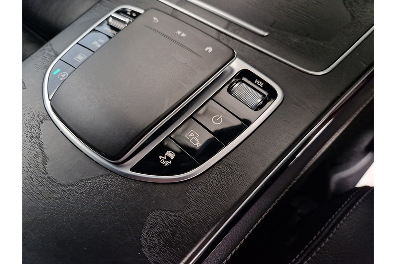 Used Mercedes-Benz GLC 2021 for sale - 76625255: Photo 54