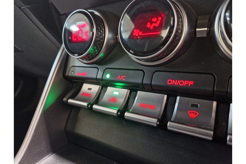 Used Toyota GR86 2023 for sale - 76625269: Photo 12