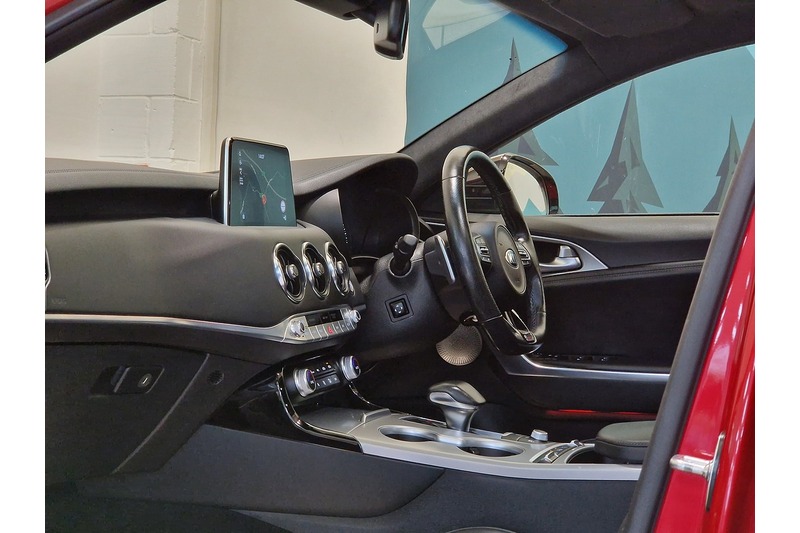 Used Kia Stinger 2019 for sale - 76625271: Photo 61