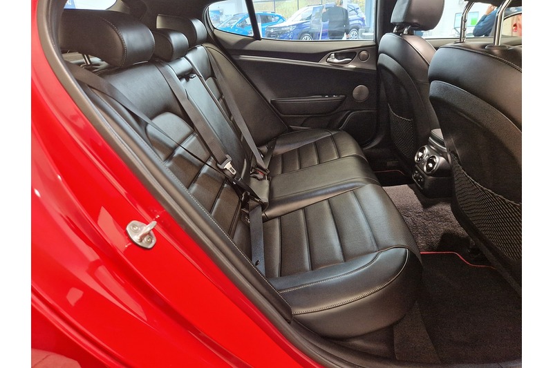 Used Kia Stinger 2019 for sale - 76625271: Photo 67