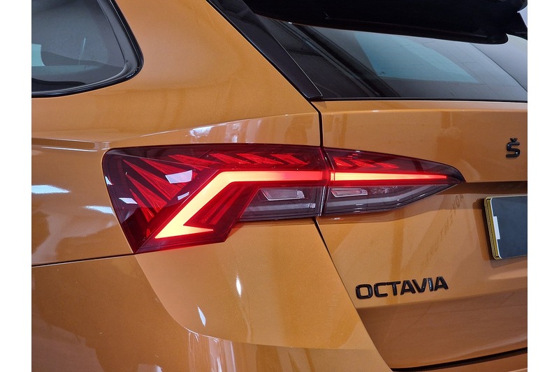 Used Skoda Octavia 2022 for sale - 76625274: Photo 24