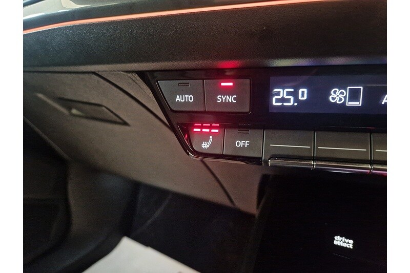 Used Audi Q4 e-tron 2022 for sale - 77118203: Photo 39