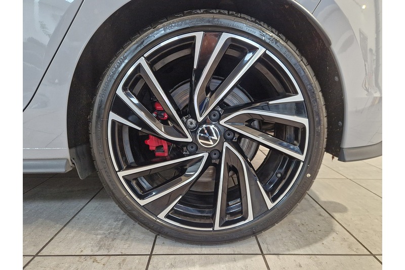 Used Volkswagen Golf 2020 for sale - 76625288: Photo 4