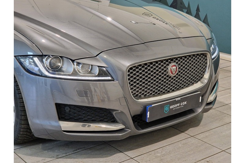 Used Jaguar XF for sale - 76625282: Photo 14