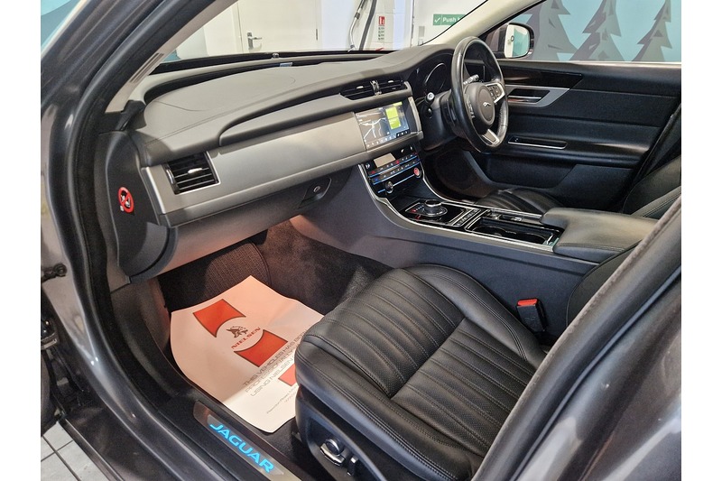 Used Jaguar XF for sale - 76625282: Photo 46