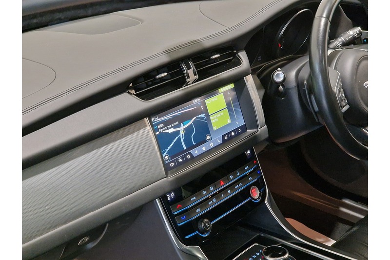 Used Jaguar XF for sale - 76625282: Photo 51