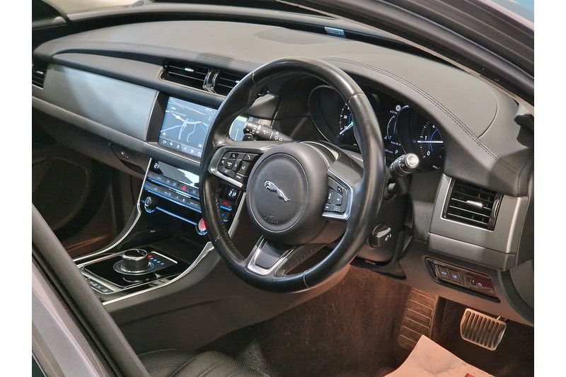 Used Jaguar XF for sale - 76625282: Photo 58