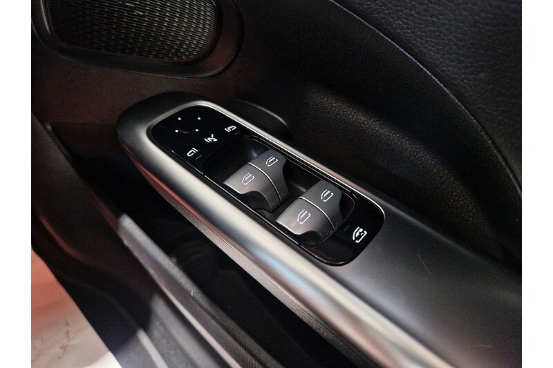 Used Mercedes-Benz C Class 2023 for sale - 76625291: Photo 54