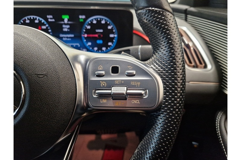 Used Mercedes-Benz EQC 2022 for sale - 76778058: Photo 11