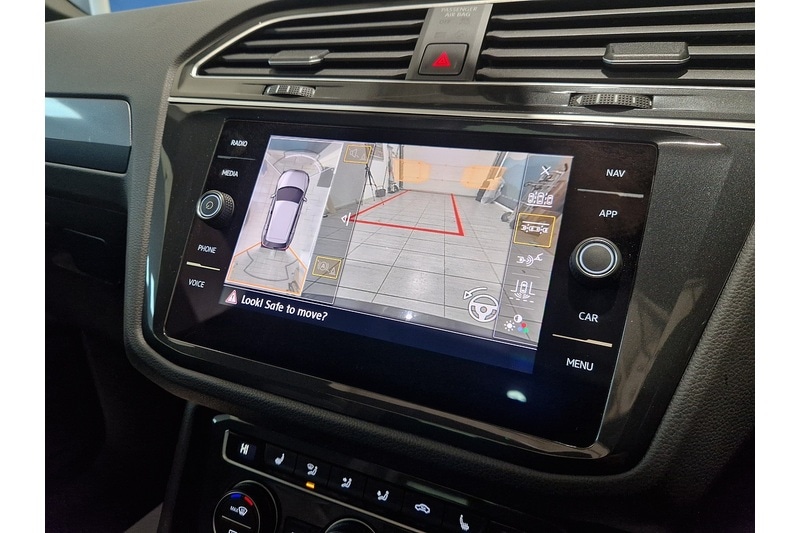 Used Volkswagen Tiguan 2019 for sale - 77547764: Photo 41