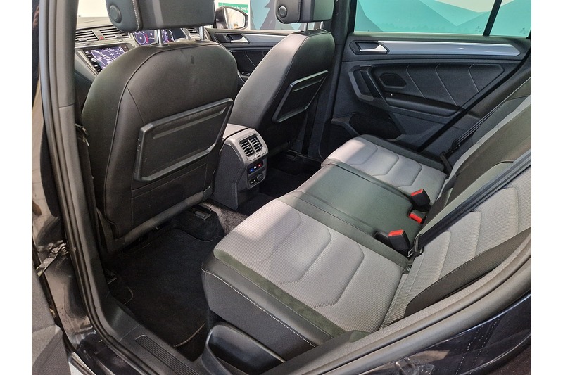 Used Volkswagen Tiguan 2019 for sale - 77547764: Photo 63