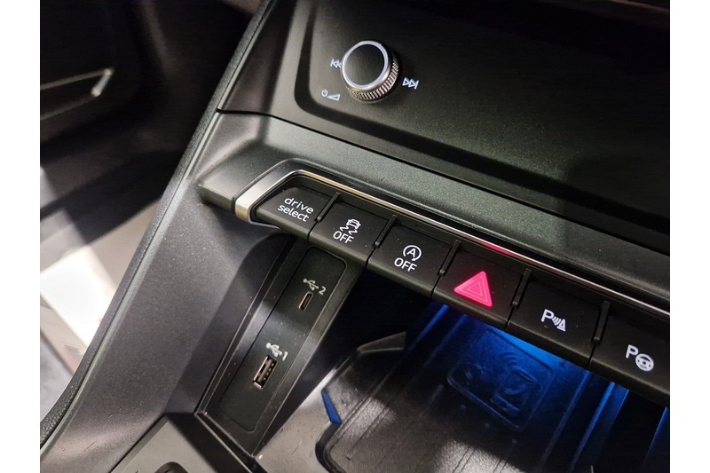 Used Audi Q3 2019 for sale - 77584087: Photo 52