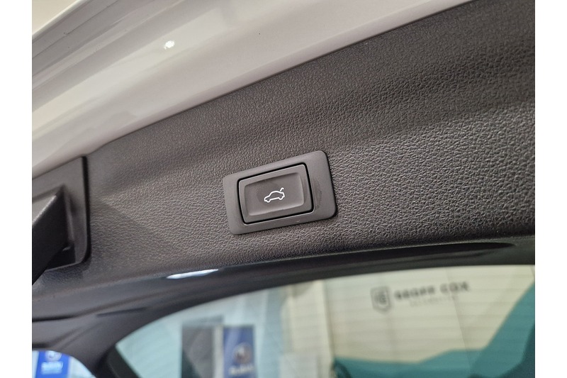 Used Audi A6 Avant 2019 for sale - 76784529: Photo 12