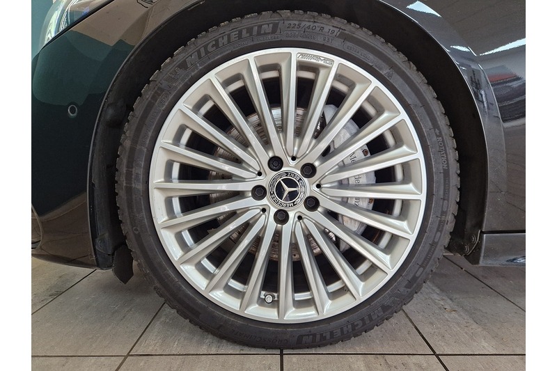 Used Mercedes-Benz C Class for sale - 76625281: Photo 4