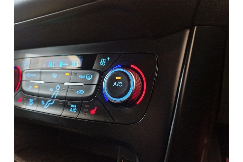 Used Ford Focus 2017 for sale - 78045151: Photo 34