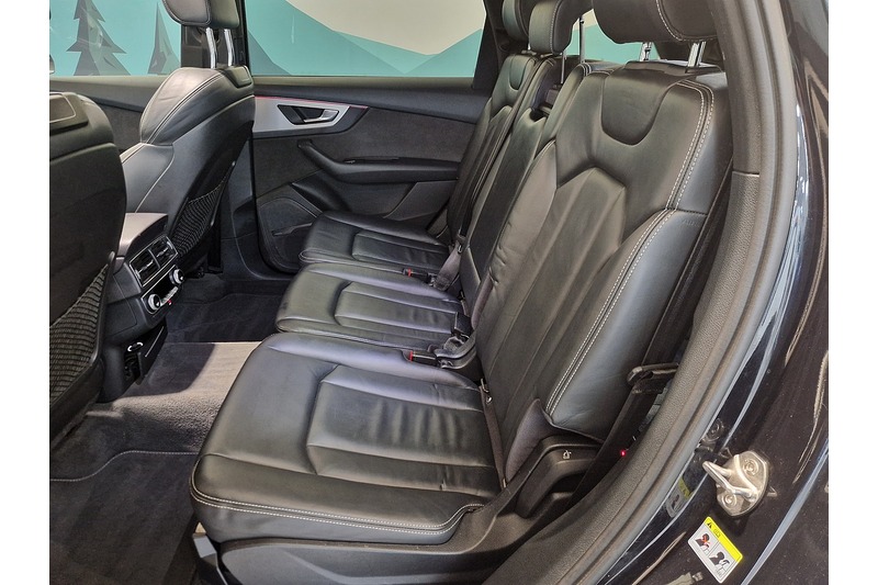 Used Audi Q7 2017 for sale - 76625259: Photo 69