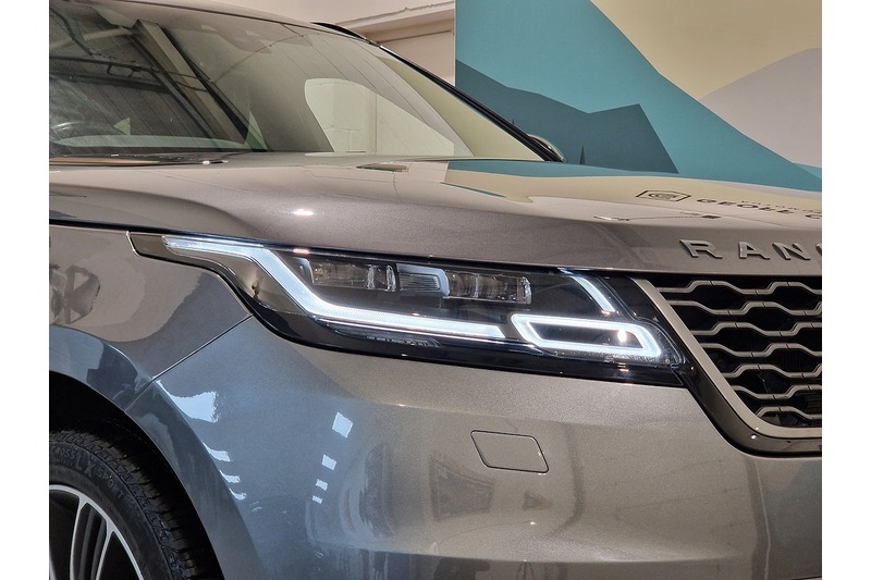 Used Land Rover Range Rover Velar 2017 for sale - 76625254: Photo 16