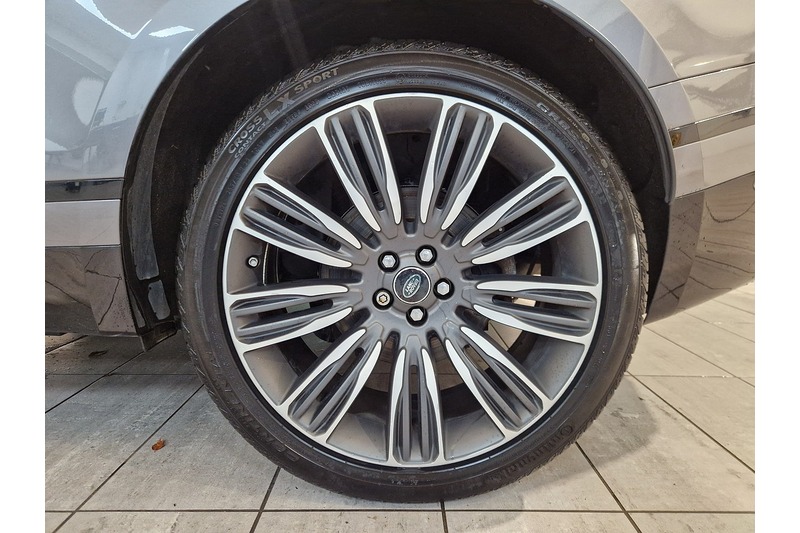 Used Land Rover Range Rover Velar 2017 for sale - 76625254: Photo 21