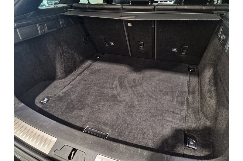 Used Land Rover Range Rover Velar 2017 for sale - 76625254: Photo 26