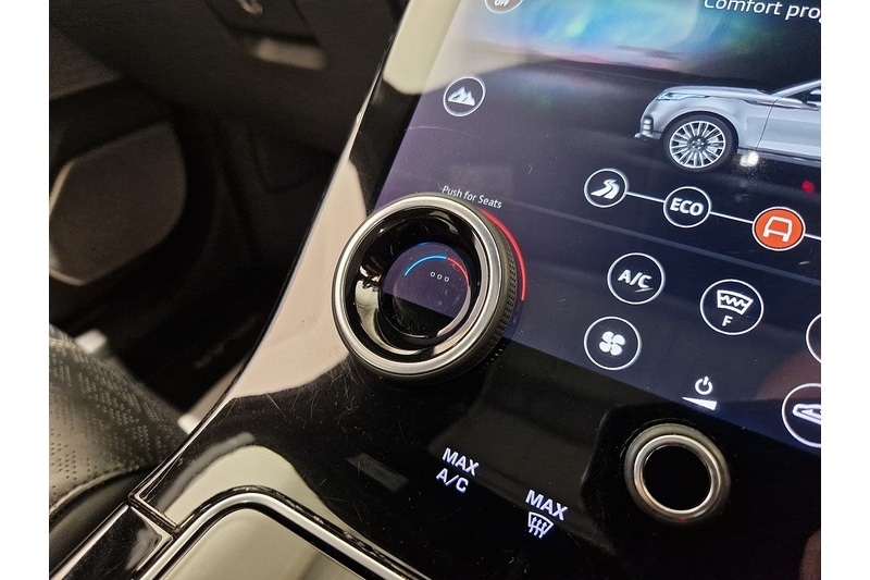 Used Land Rover Range Rover Velar 2017 for sale - 76625254: Photo 40