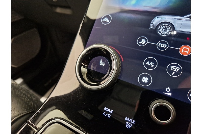 Used Land Rover Range Rover Velar 2017 for sale - 76625254: Photo 42