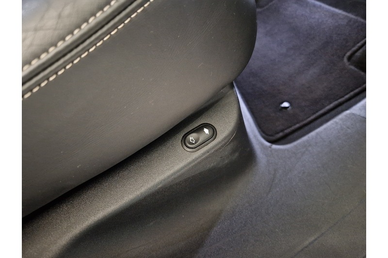 Used Land Rover Range Rover Velar 2017 for sale - 76625254: Photo 58