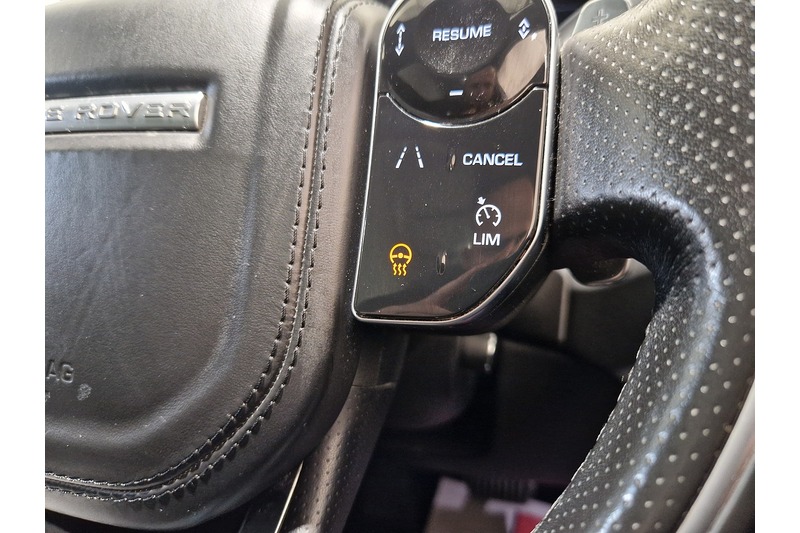 Used Land Rover Range Rover Velar 2017 for sale - 76625254: Photo 8