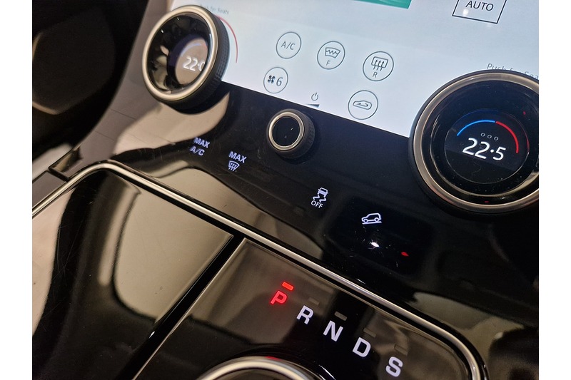 Used Land Rover Range Rover Velar 2019 for sale - 76625262: Photo 45