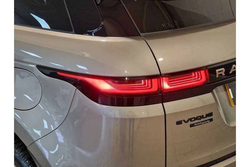 Used Land Rover Range Rover Evoque 2021 for sale - 76625266: Photo 25