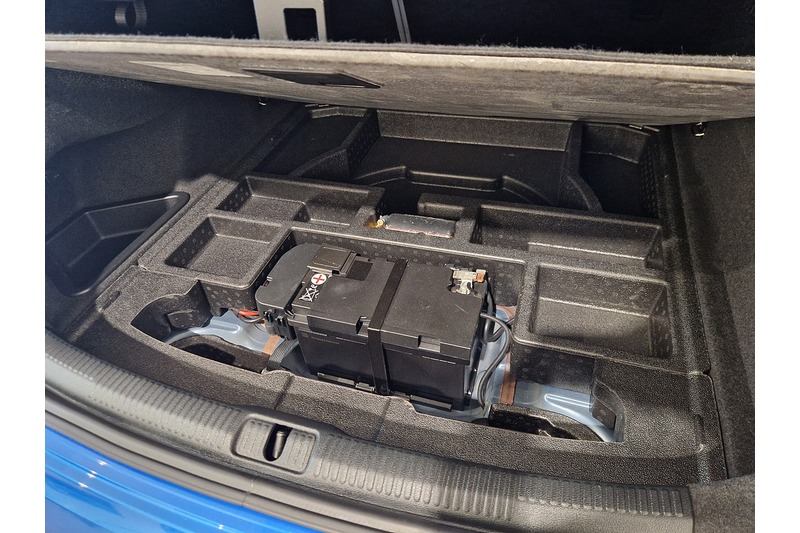 Used Audi RS3 2018 for sale - 76625270: Photo 29