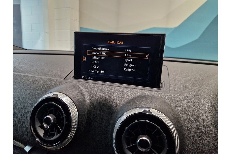 Used Audi RS3 2018 for sale - 76625270: Photo 30