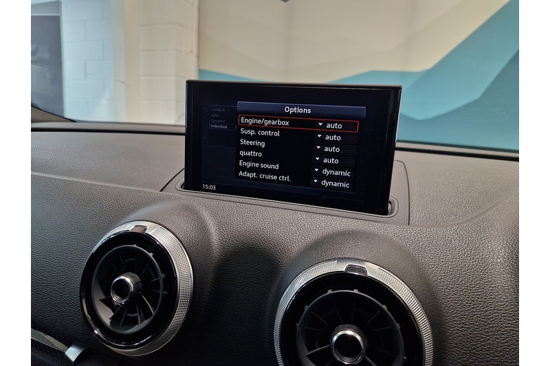 Used Audi RS3 2018 for sale - 76625270: Photo 35