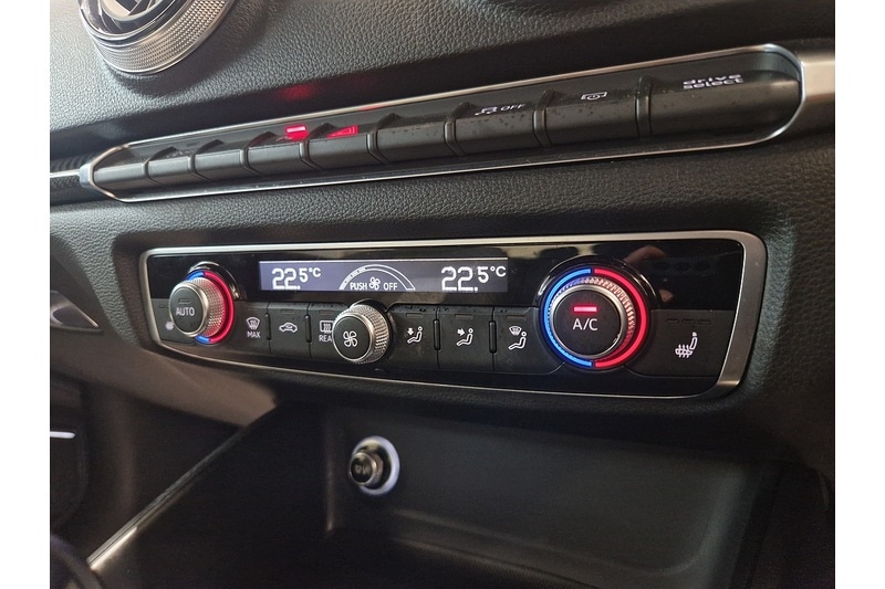 Used Audi RS3 2018 for sale - 76625270: Photo 39