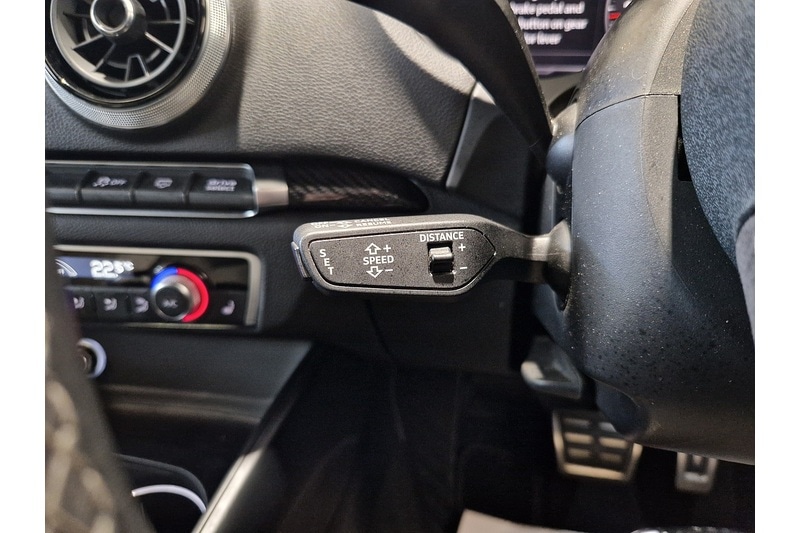 Used Audi RS3 2018 for sale - 76625270: Photo 44