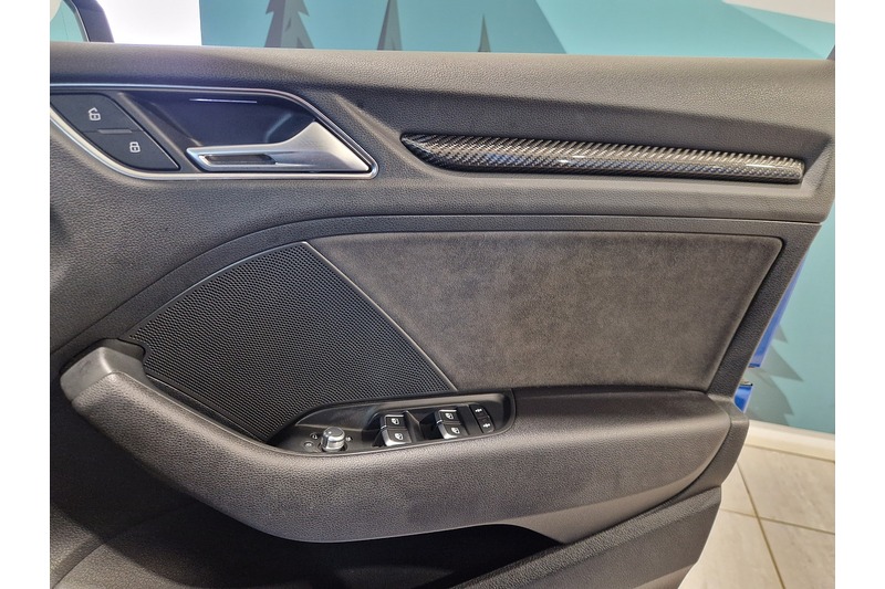 Used Audi RS3 2018 for sale - 76625270: Photo 54