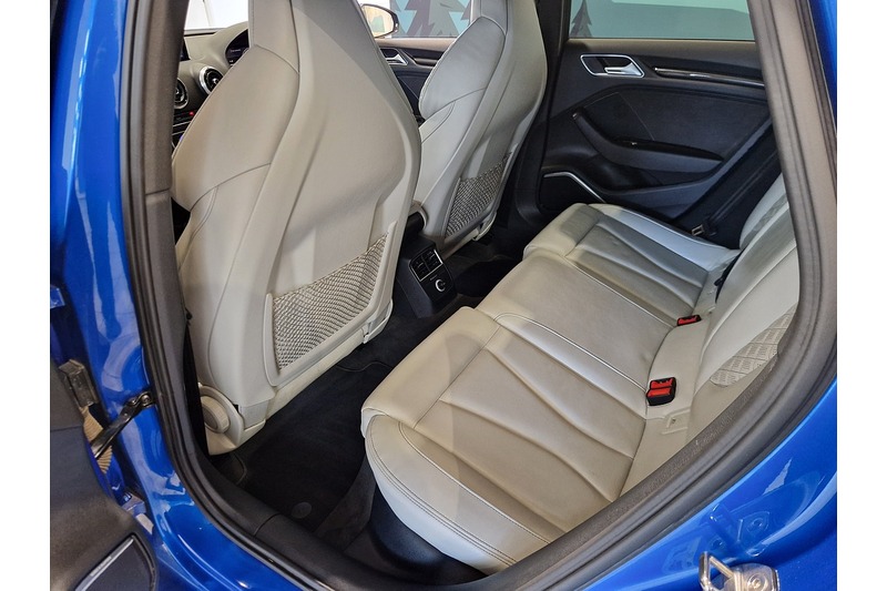 Used Audi RS3 2018 for sale - 76625270: Photo 59