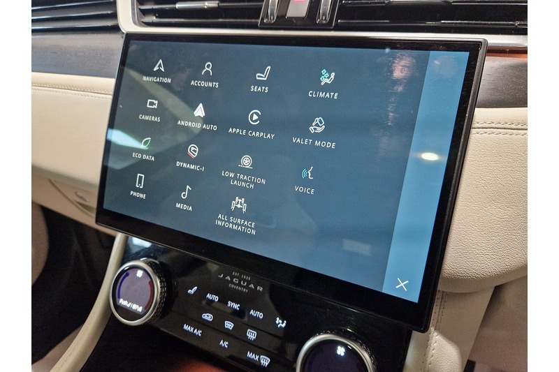 Used Jaguar F-Pace 2021 for sale - 76625268: Photo 37