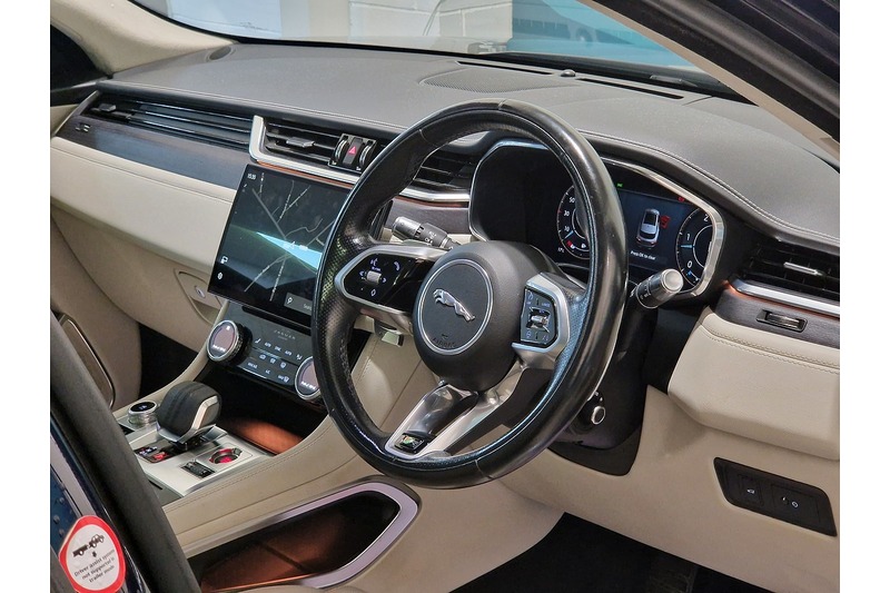 Used Jaguar F-Pace 2021 for sale - 76625268: Photo 65