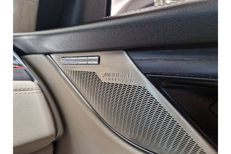 Used Jaguar F-Pace 2021 for sale - 76625268: Photo 8