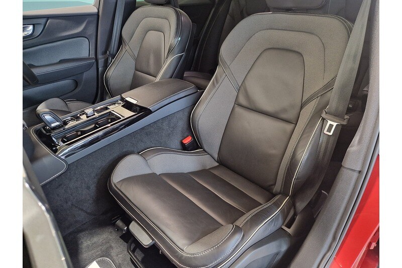 Used Volvo V60 2022 for sale - 76625277: Photo 12