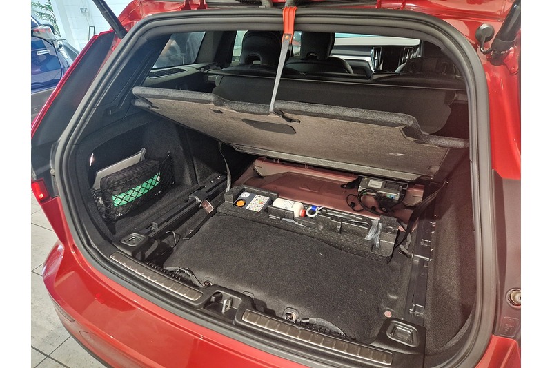 Used Volvo V60 2022 for sale - 76625277: Photo 28