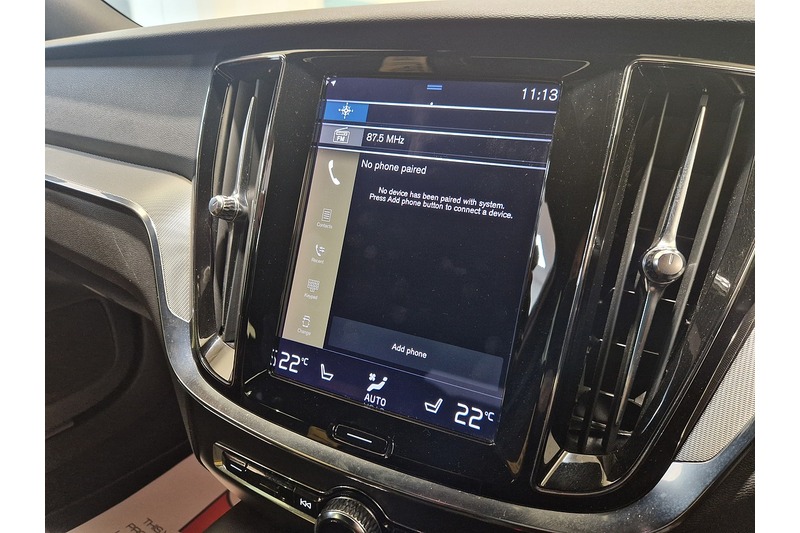 Used Volvo V60 2022 for sale - 76625277: Photo 31