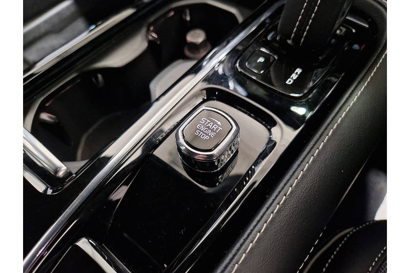 Used Volvo V60 2022 for sale - 76625277: Photo 34