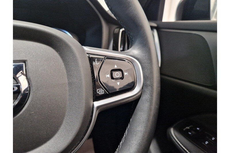 Used Volvo V60 2022 for sale - 76625277: Photo 38