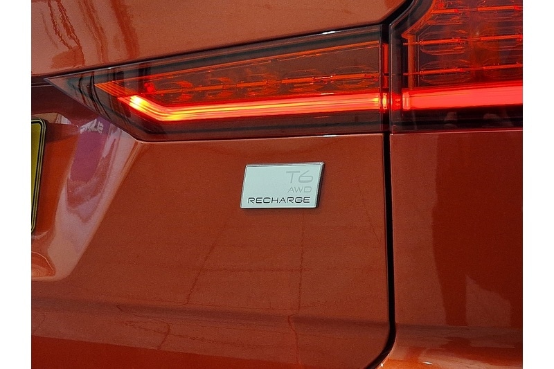 Used Volvo V60 2022 for sale - 76625277: Photo 4