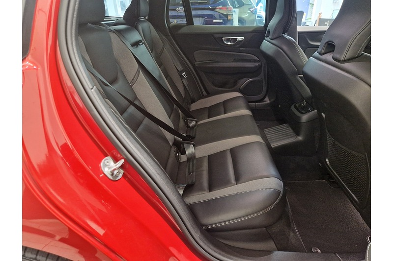 Used Volvo V60 2022 for sale - 76625277: Photo 49