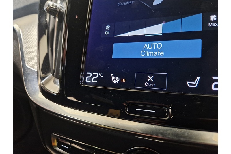 Used Volvo V60 2022 for sale - 76625277: Photo 7