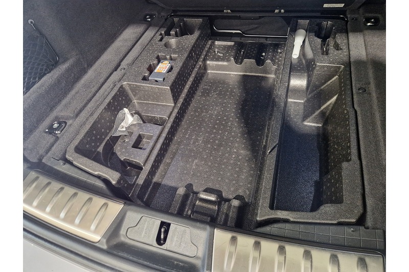 Used Jaguar F-Pace 2021 for sale - 77247340: Photo 32